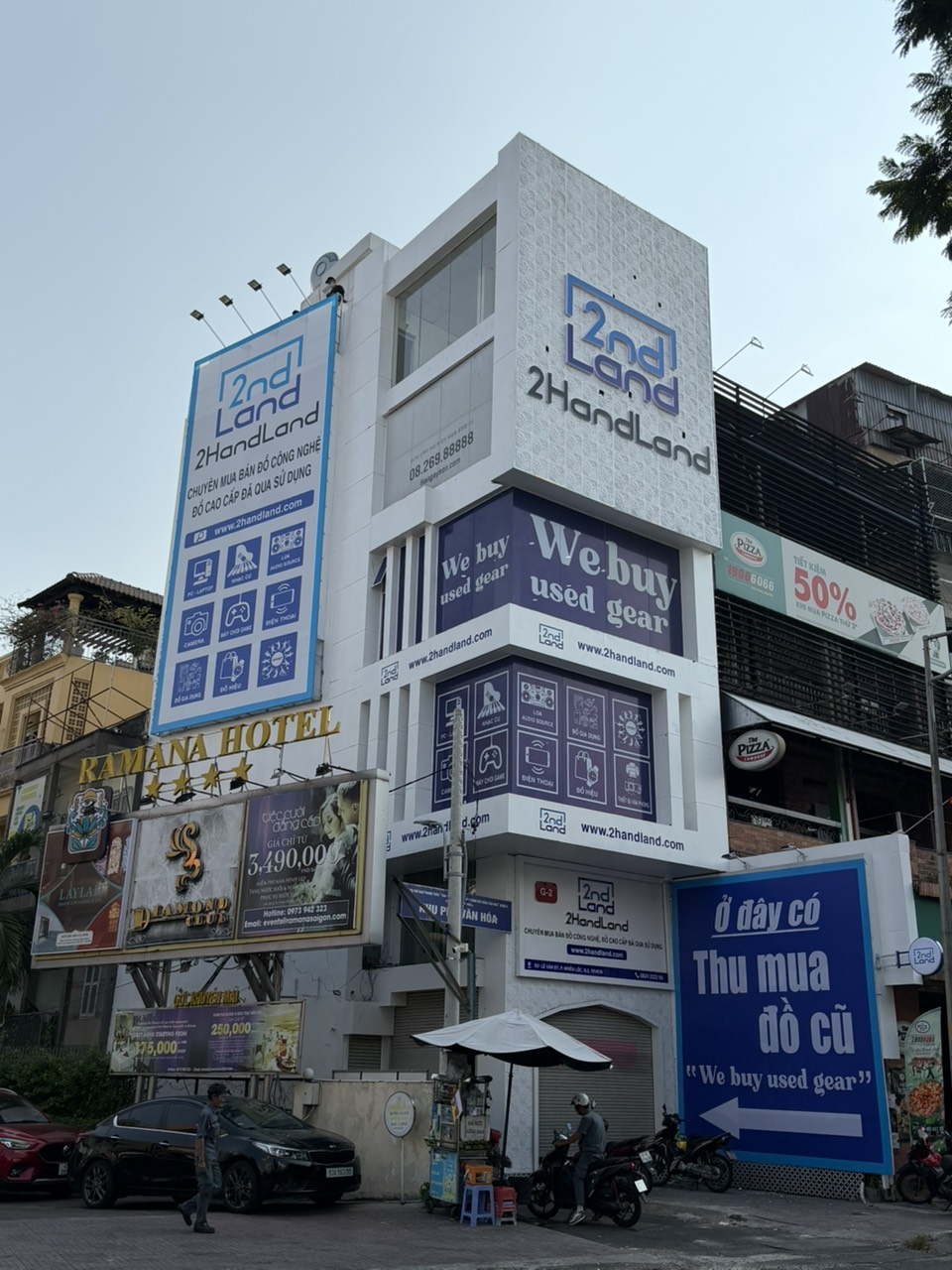 2handland Quận 3 khai trương