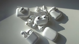 Kiểm tra Airpods bị chai pin