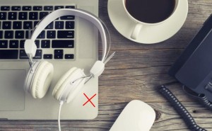 Máy tính không nhận tai nghe