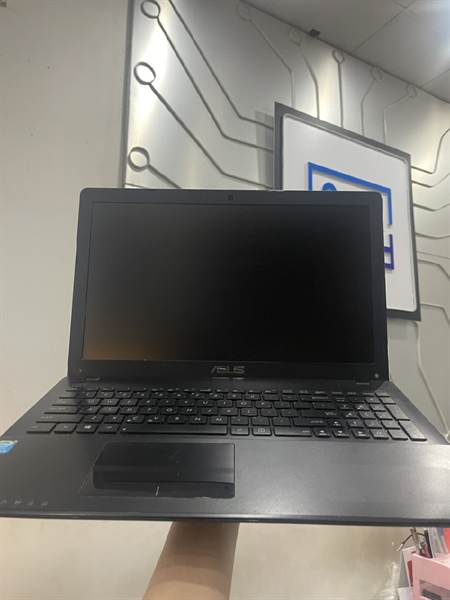 Laptop Asus X550LA - Ram 8/128GB SSD - 500GB HDD - Core i5 4210U - Card Intel HD Graphics - Ngoại hình 97% - Màn lưu ảnh - Kèm sạc