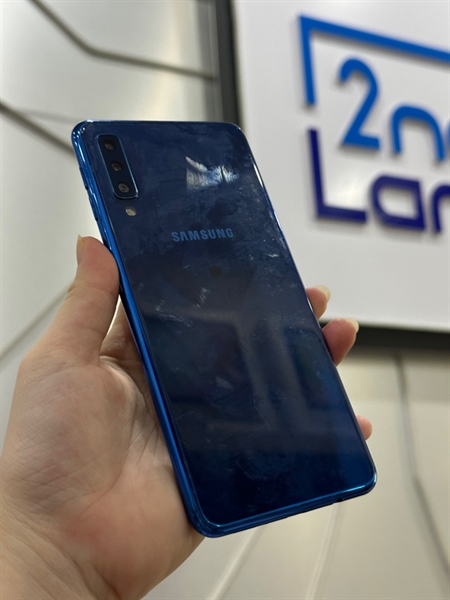 Điện Thoại Samsung A7 - 2018 - Ram 4/64GB - 98% - Lưng thay - Xanh