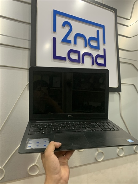 Laptop Dell Inspiron 15 5000 series - Ram 8/128GB SSD - Màu Bạc - Intel i7 4510U - Card AMD Redeon R7 M265 - Model 5547 - Ngoại hình 97% - Pin bình thường - Kèm sạc