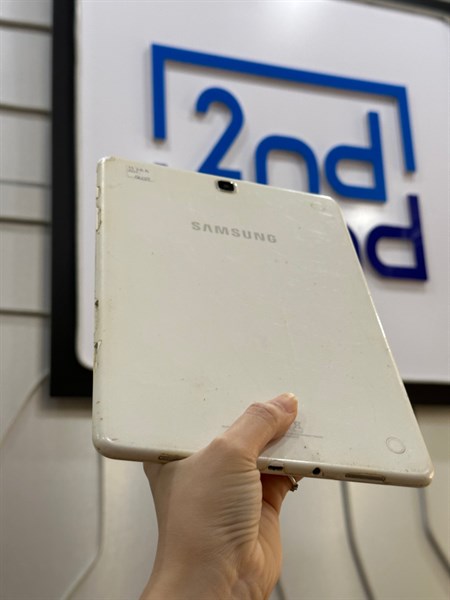 Samsung Tab A SM-P555 - Ram 2/16GB - Trắng