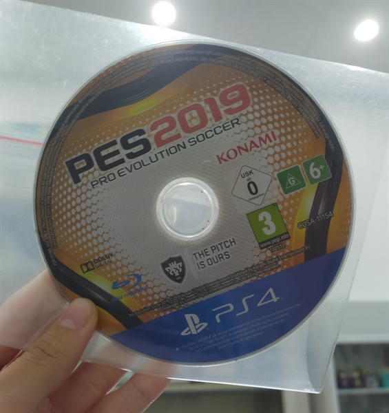 Đĩa Game PS4 - PES2019 - 99%