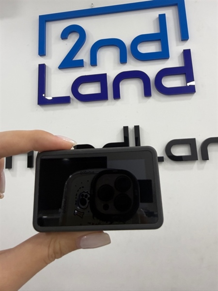 Action Camera DJI Action 3 - Màu đen - Ngoại hình 98% - Kèm túi , thẻ 256Gb , 2 pin linh kiện , 1 chốt khóa , thiếu dây C-C 2