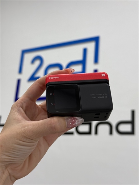 Action Camera insta 360 one RS - Twin edition - Đen - 98% - Kèm case 2