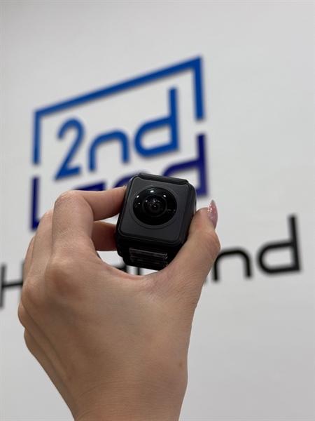 Action Camera insta 360 one RS - Twin edition - Đen - 98% - Kèm case 4