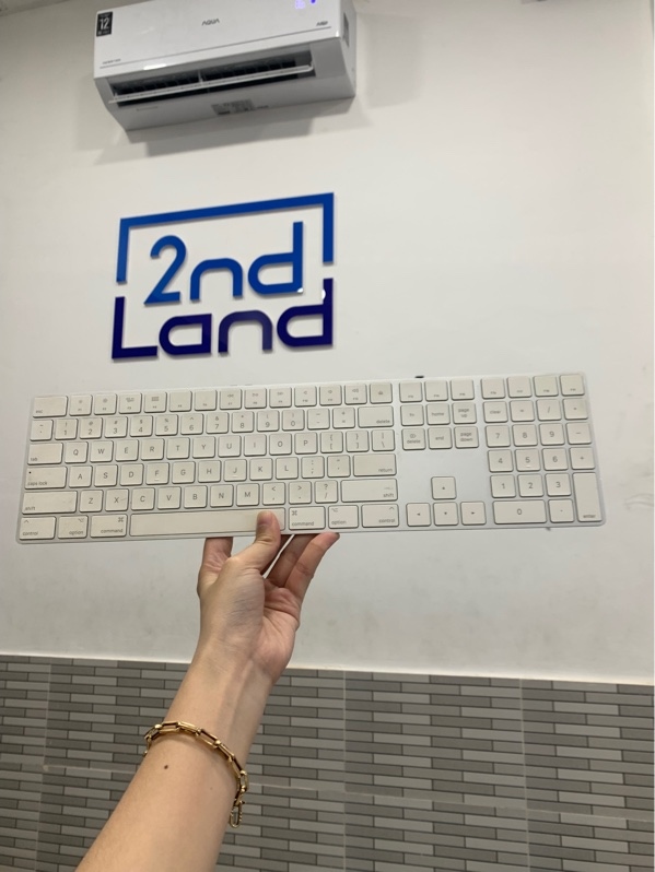 Apple magic keyboard 2 numeric keypad - Màu trắng - Ngoại hình: 97% - Body