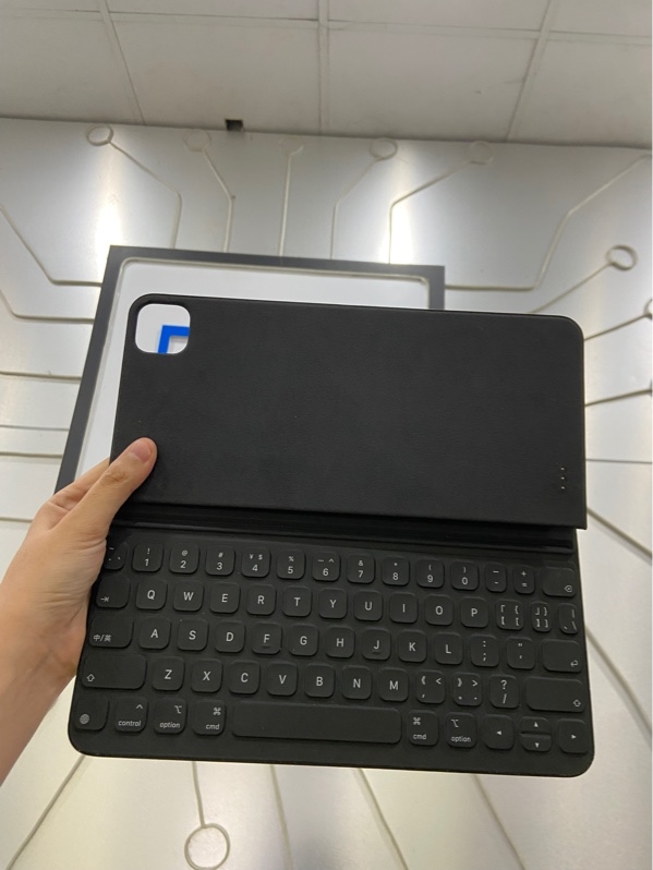 Apple Magic Keyboard for iPad Pro 11" 2nd Gen Space Gray - Hàng nội địa - Màu trắng - Ngoại hình: 98% - Body