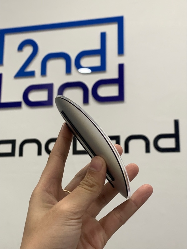 Apple magic mouse 2 - Màu trắng - Ngoại hình: 97% - Trầy xước - Box