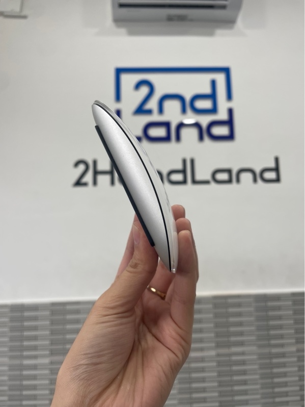 Apple magic mouse 2 - Màu trắng - Ngoại hình: 98% - Body