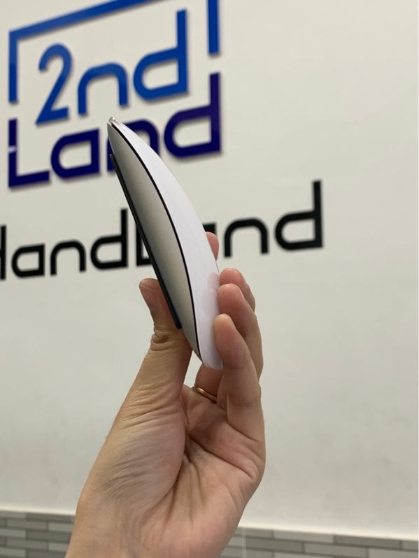 Apple magic mouse 3 - Màu trắng - Ngoại hình: 98% - Box