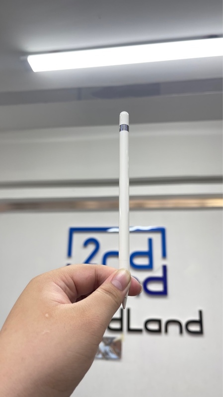Apple Pencil 1 - Màu trắng - Ngoại hình 97% - Nứt thân, nứt nắp - Body