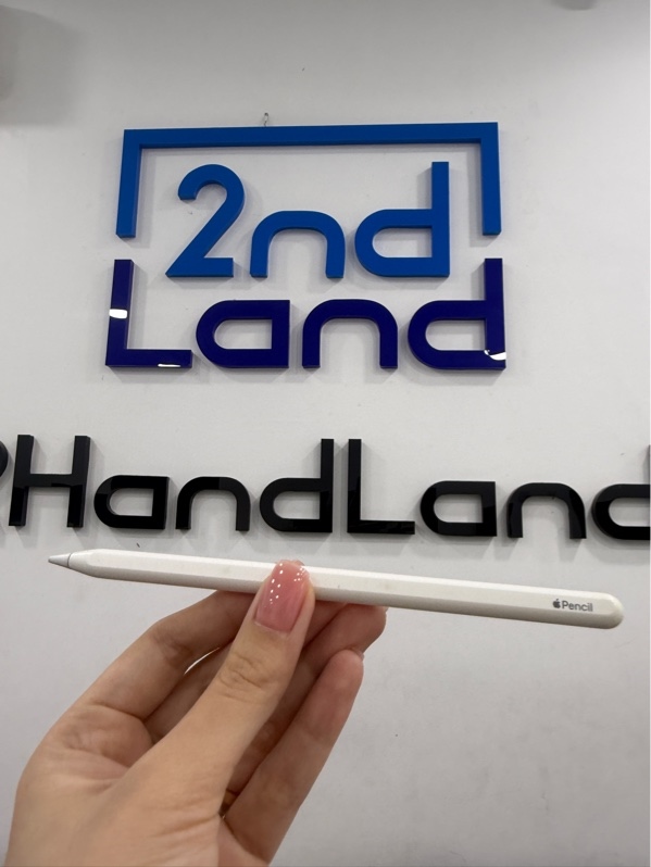 Apple pencil 2 - Màu trắng - Ngoại hình 97% - trầy xước , mòn đầu ngòi - Body