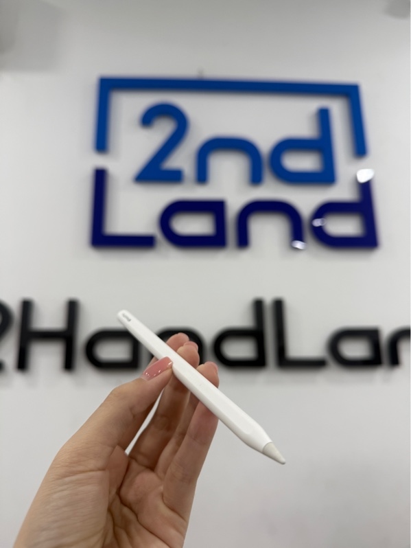 Apple pencil pro - Màu trắng - Ngoại hình 98% - Ngòi mòn - Không phụ kiện