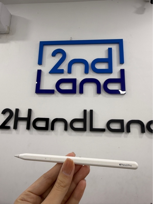 Apple Pencil Pro - ZP/A - Màu trắng - Ngoại hình 97% - Trầy nhẹ , ố - FullBox