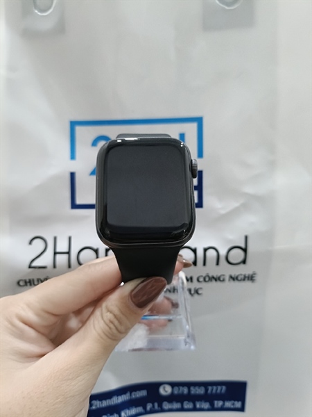 Apple Watch Series 4 - 44mm - Bản LTE (esim) - Màu Đen - Ngoại hình 98% - Pin 94%