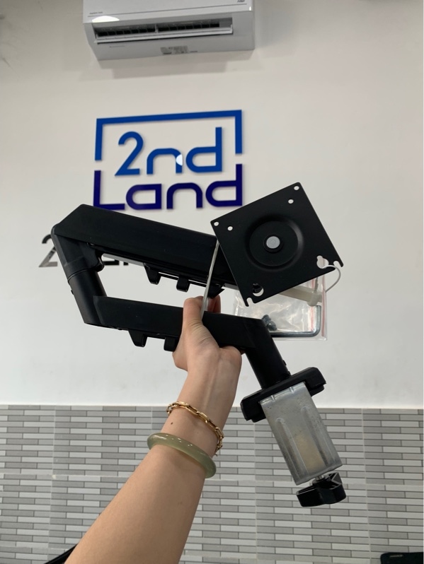 Arm màn hình Ergotek - Màu đen - Ngoại hình: 97% - Body