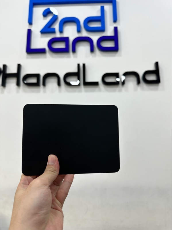 Bàn di chuột Apple Magic Trackpad ( A1535 ) - Màu đen - Ngoại hình 97% - Kèm box