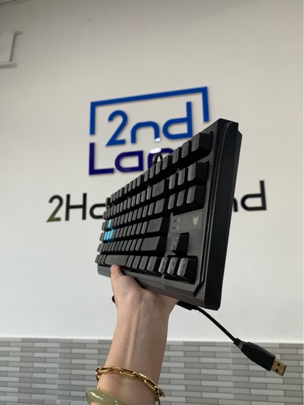 Bàn phím Acer Predator 301 TKL - Màu đen - Ngoại hình 97% - Body