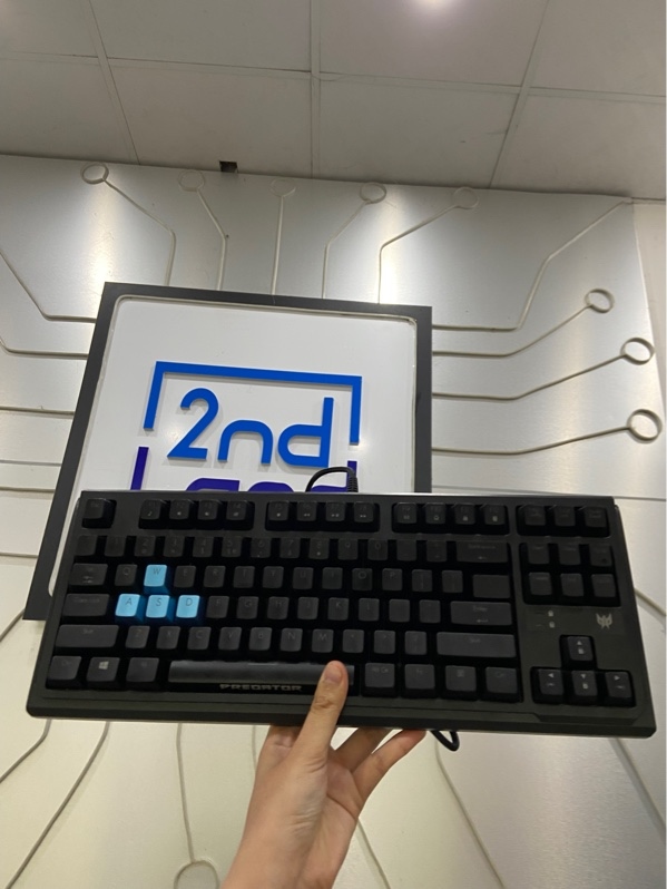 Bàn phím Acer Predator Aethon 301 TKL - 1 mode dây - Led RGB - Màu đen - Ngoại hình: 98% - Body