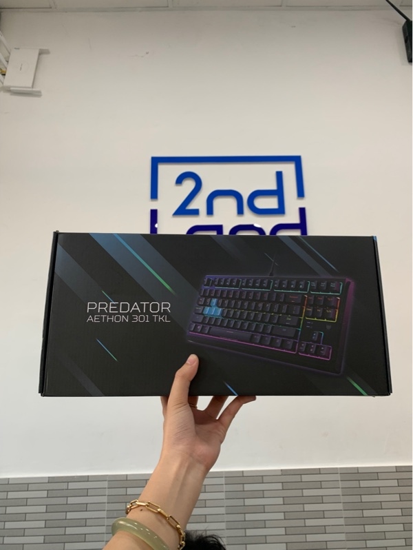 Bàn phím Acer Redator Aethone 301 TKL - Màu đen - Newseal