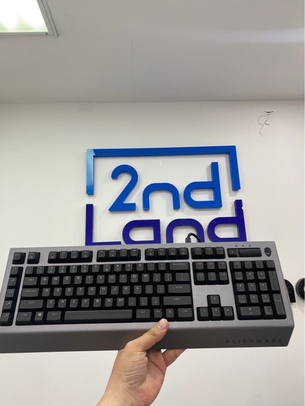 Bàn phím Alienware AW768 - 1 mode dây - Màu đen - Ngoại hình: 97% - Kèm kê tay Alienware AW168 - FullBox