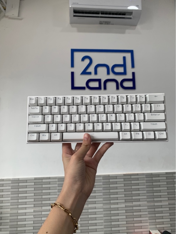 Bàn phím Anne pro 2 - 2 mode bluetooth + dây, trắng - Ngoại hình: 97% - Trầy + ố - Fullbox