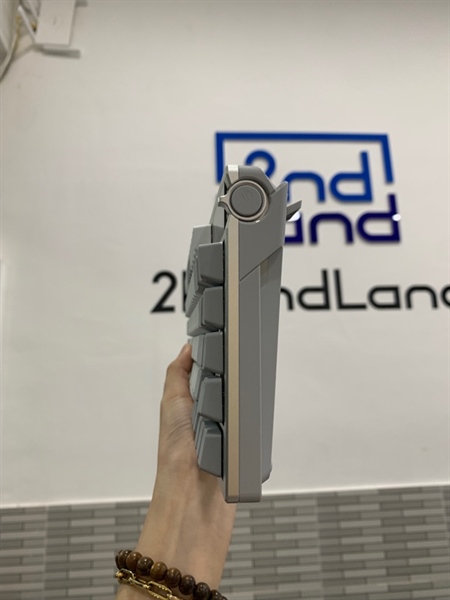 Bàn phím Asus ROG Azoth - 3 mode - Màu trắng - Ngoại hình: 98% - Fullbox 1