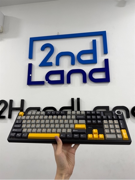 Bàn phím Aula F108 Pro - Màu đen - Ngoại hình 98% - Kèm 1 dây usb-c , mất receiver