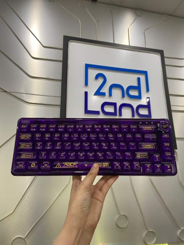 Bàn phím AULA F68 - 3 mode: bluetooth, dây type C, reciver - Màu tím - Ngoại hình: 98% - Có vết hằn bên phần thân bàn phím - Kèm Box