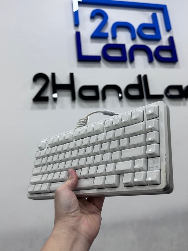 BÀN PHÍM AULA FIRE 75 - 3 mode - Màu trắng - Ngoại hình 97% - Đã thay full keycap, thay núm xoay thành nút Home - Kèm receiver + Dây