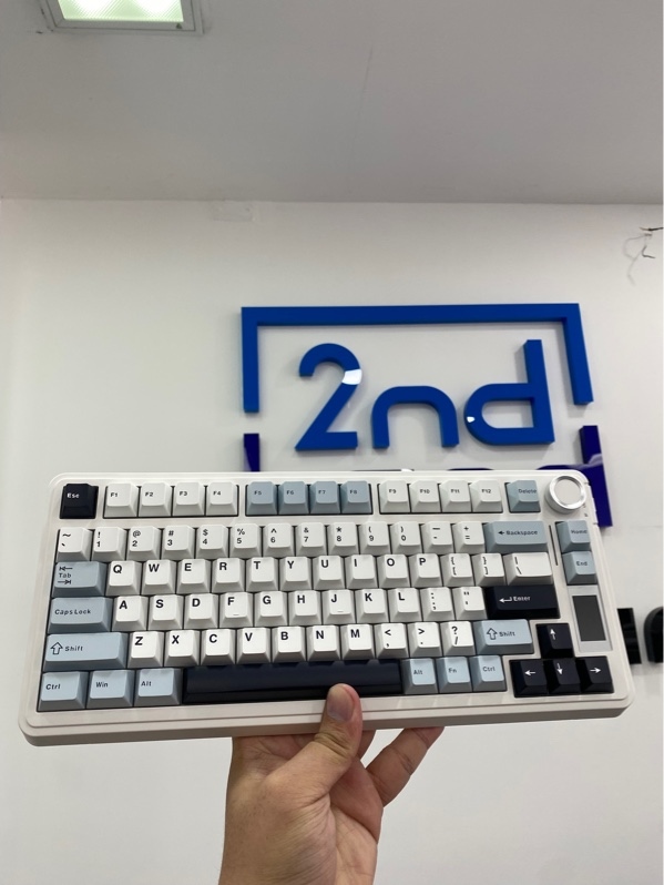 Bàn phím Aula S75 - 3 mode - Màu trắng - Ngoại hình: 99% - New Open Box