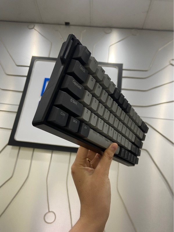 Bàn phím AULA WIN68 HE PRO - Switch xám - Led RGB mờ - Màu đen xám - Ngoại hình: 98% - FullBox