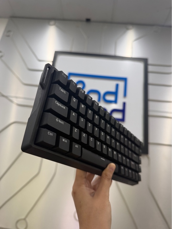 Bàn phím AULA Win68HE - Switch white - Led RGB - 1 mode dây - Màu đen - Ngoại hình: 98% - FullBox