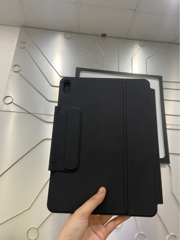 Bàn phím + Bao da iPad 11 A16 - (Gen 11)/10.9/Gen 10 Esr Rebound Magnetic 360 - Màu đen - Ngoại hình: 98% - Kèm Box