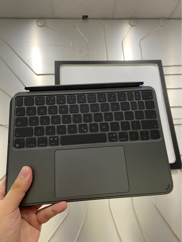 Bàn phím + Bao da iPad Air 11 (M2/M3/M4) Esr Rebound Magnetic 360 6B027 - Màu đen - Ngoại hình: 97% - Kèm Box