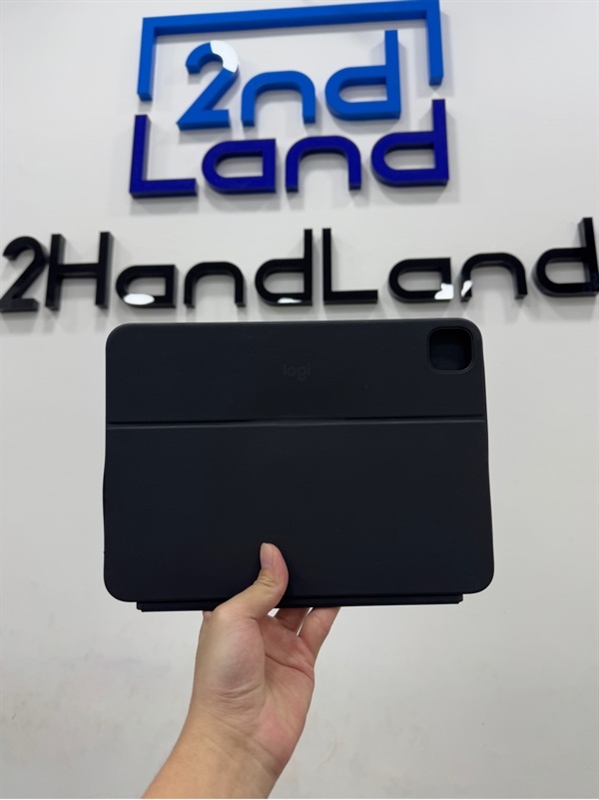 Bàn phím + bao da iPad Pro 11 (M4/M5) Logitech Combo Touch - Màu đen - Ngoại hình 97% - Trầy, bung cao su - Body