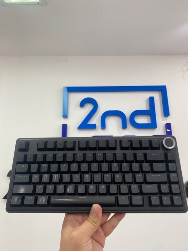 Bàn phím cơ Aula F75 - 1 mode dây - Màu đen - Ngoại hình: 97.5% - Xước lưng - Kèm Box