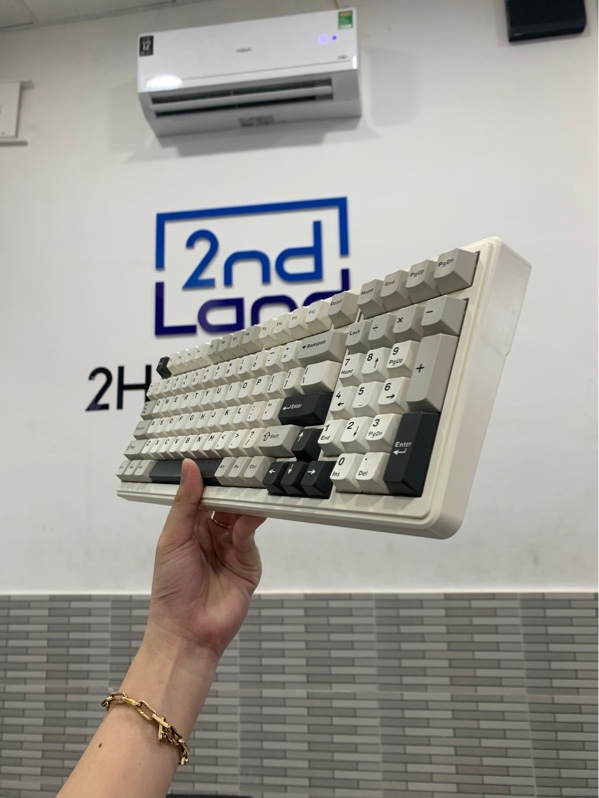 Bàn phím cơ Aula F99 - 3 Mode - Màu trắng - Ngoại hình: 97% - Kèm box
