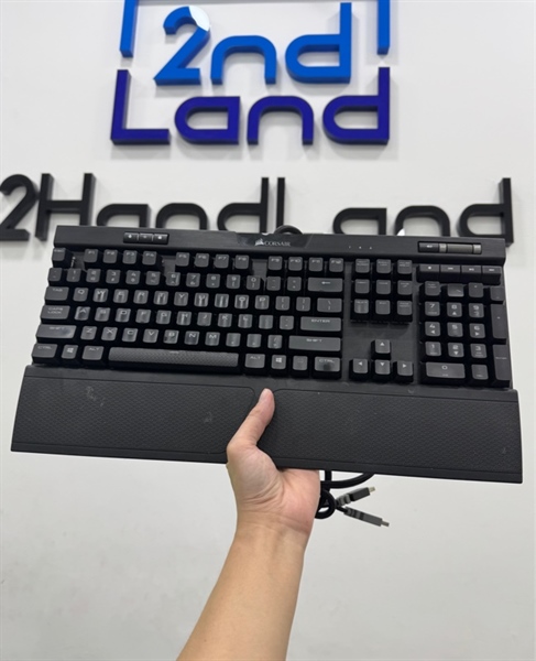 Bàn phím cơ có dây Corsair K70 MK.2 BLK RGB - 1 mode : dây - Màu đen - Ngoại hình 97% - Kèm kê tay