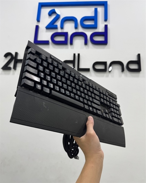 Bàn phím cơ có dây Corsair K70 MK.2 BLK RGB - 1 mode : dây - Màu đen - Ngoại hình 97% - Kèm kê tay 1