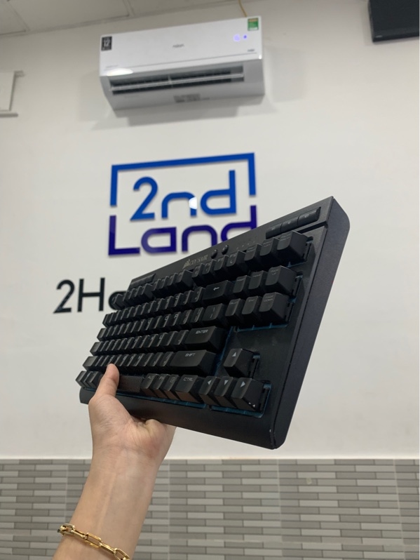 Bàn phím cơ Corsair k63 wireless - Màu đen - Ngoại hình: 97% - Body
