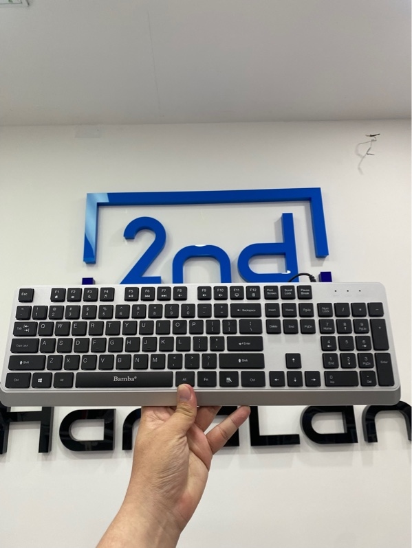 Bàn phím có dây Bamba BK31 - Màu bạc - Ngoại hình: 97% - Kèm Box