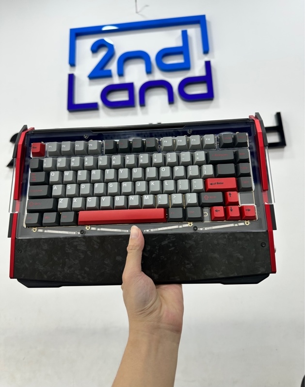 Bàn phím cơ Dry Studio Black Diamond 75 RT - 1 Mode : Dây - Màu đen vân cacbon - Ngoại hình 98% - Còn bảo hành tại MemoryZone đến tháng 10/2026 - Fullbox