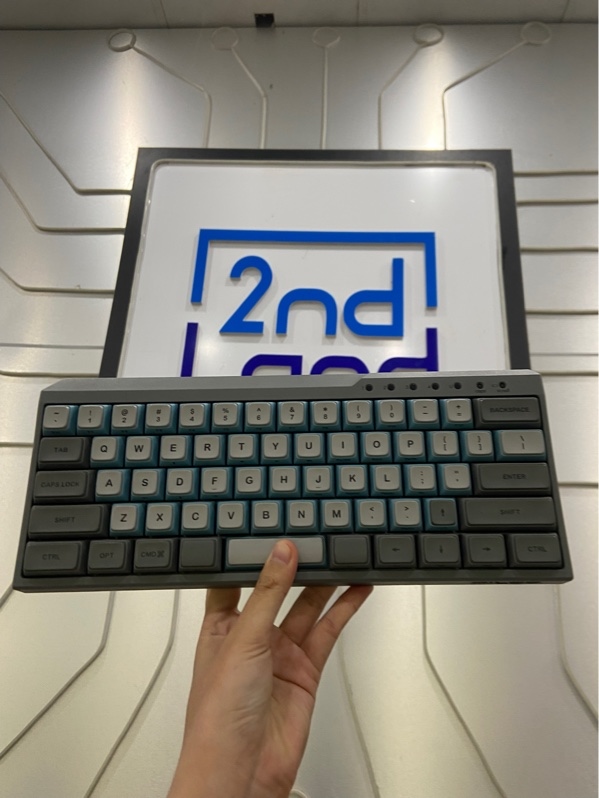 Bàn phím cơ Filco Majestouch Minila-R Convertible - 2 mode kết nối: usb, bluetooth - Màu xám - Ngoại hình: 98% - Kèm box, keycap