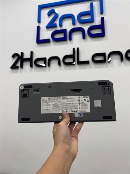 Bàn phím cơ Filco Majestouch Minila-R Convertible - 2 mode : usb , bluetooth - Màu xám - Ngoại hình 98% - Kèm Box, keycap 2