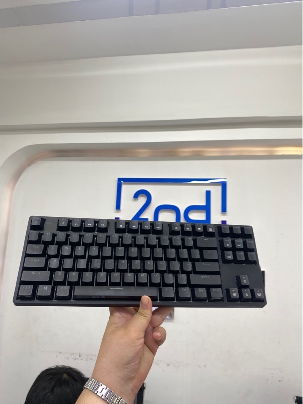 Bàn phím cơ Fuhlen D87s - 1 mode dây - Blueswitch - Màu đen - Ngoại hình 97.5% - Kèm box