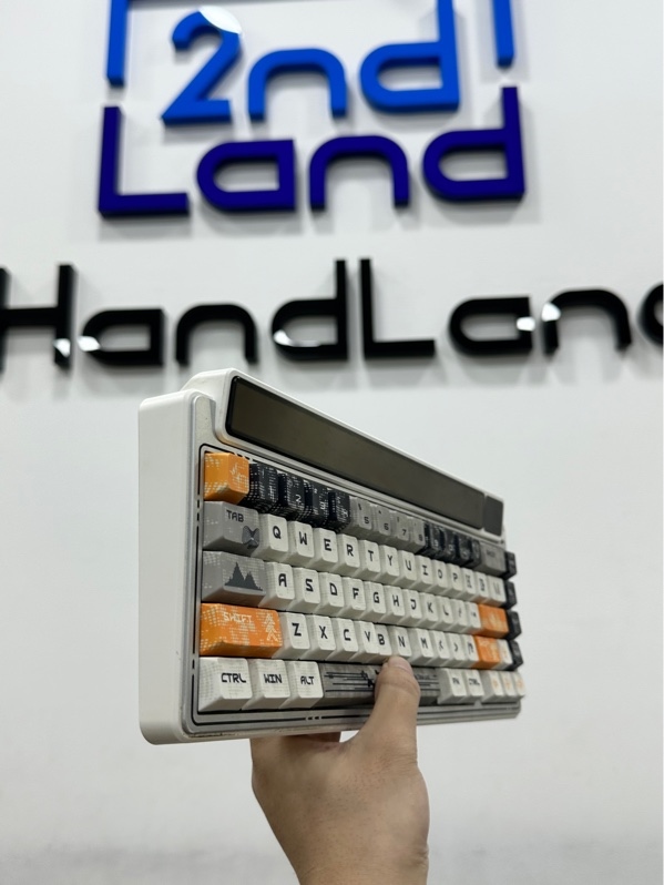 Bàn phím cơ LEOBOG AMG65 - 3 mode kết nối: dây, USB, Bluetooth - Màu trắng - Ngoại hình 98% - Fullbox