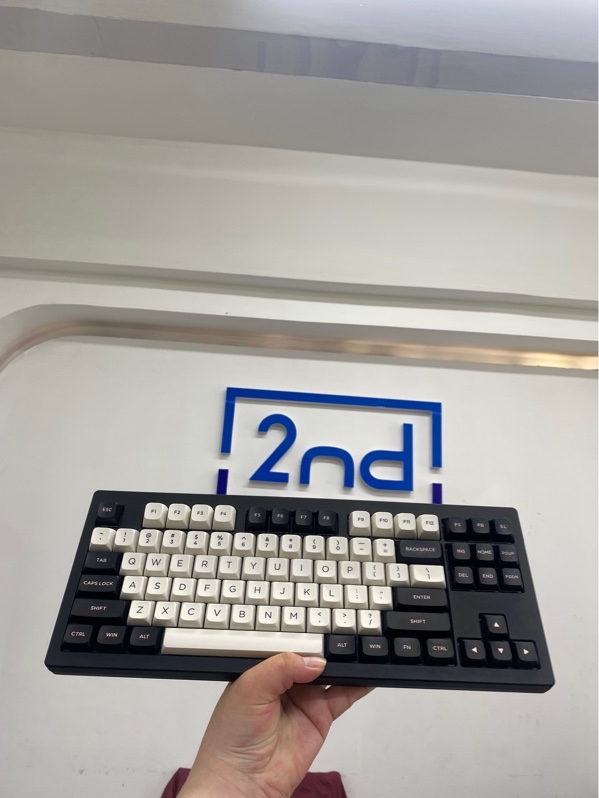 Bàn phím cơ Monsgeek M3W - 3 mode (BT/ 2.4G/ dây) switch AKKO CS Piano - keycap PBT doubleshot - led rgb - Màu đen - Ngoại hình 98% - Kèm Box, receiver